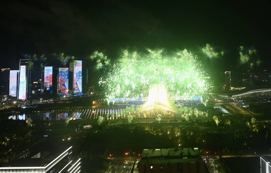 forma, 术攻关, 巢顶上的 forma, 术攻关, 巢顶上的