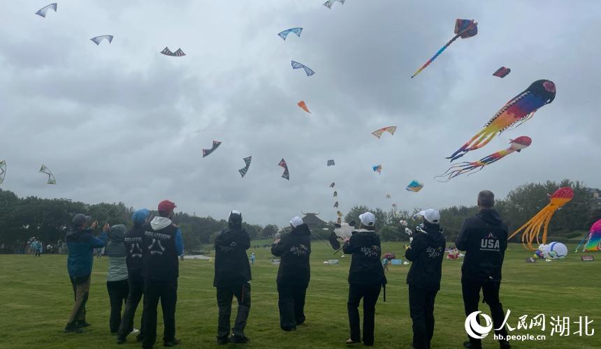 src, 天空成为流 src, 天空成为流