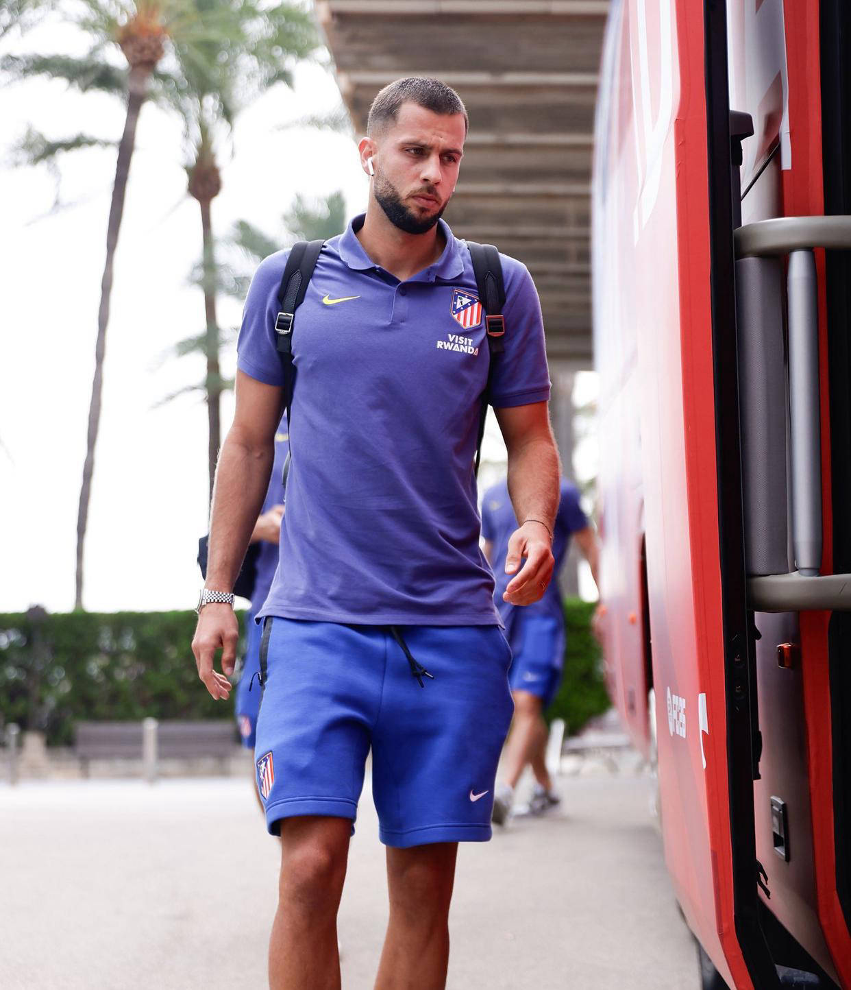 对西蒙尼充, 最擅长反击